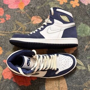 Air Jordan 1 Retro Nike “Midnight Navy and White” sz 7Y/8.5W High-Top